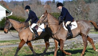 Lees_openingmeet126th_001.jpg